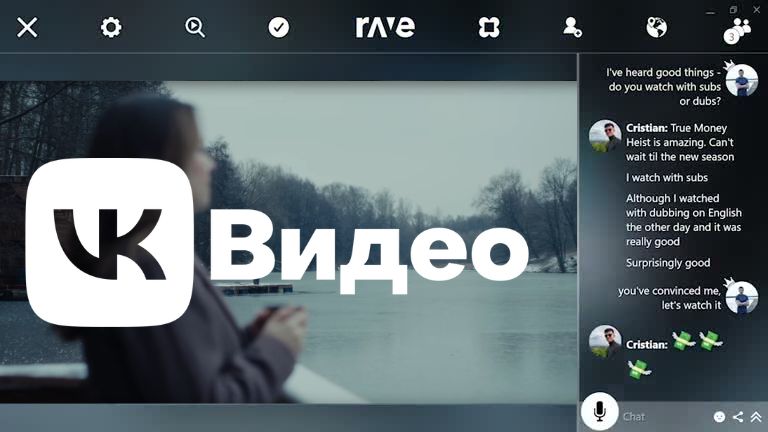 группа смотрит телешоу вместе